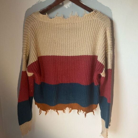 Derek Heart Colorblock Distressed Cropped  VNeck Sweater, L - Picture 16 of 16